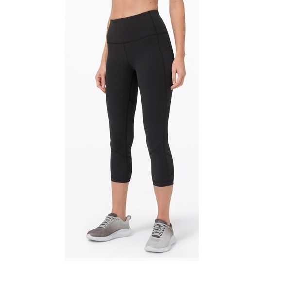 LULULEMON | Black Crop Leggings 22"  Size 2 - Picture 1 of 4